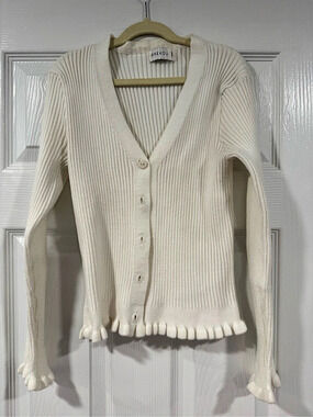 SHEKOU Ribbed Button-Front Cardigan in Cream